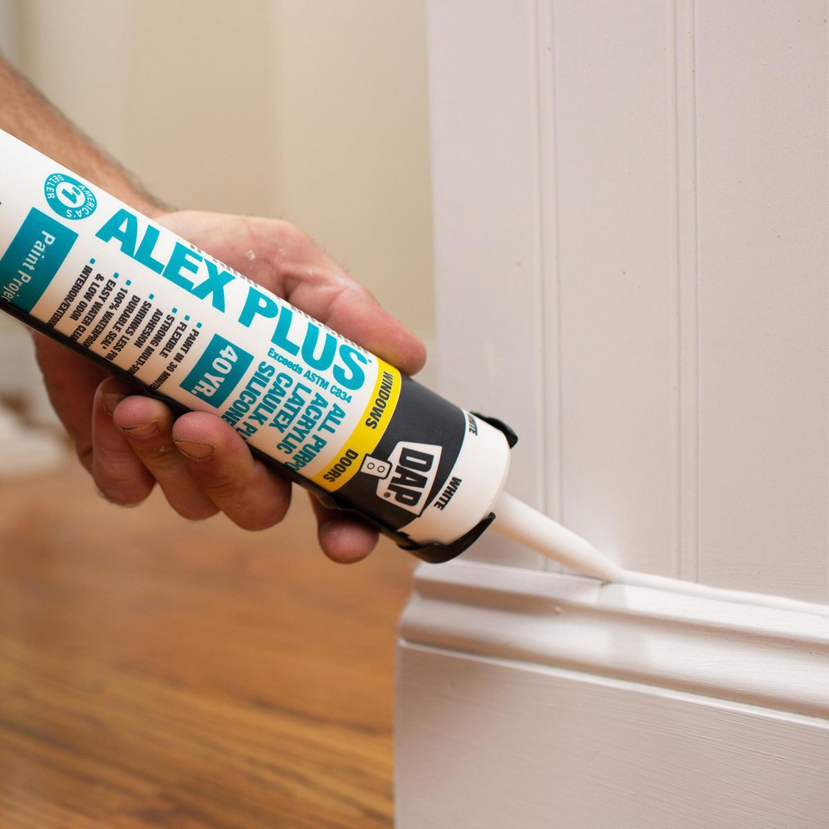 White Acrylic Latex Silicone Caulk N7612
