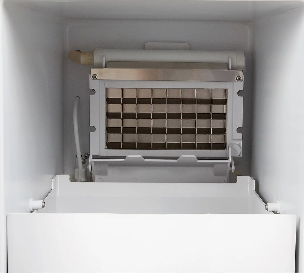 Outdoor Compact Self-Contained Ice Machine Y760