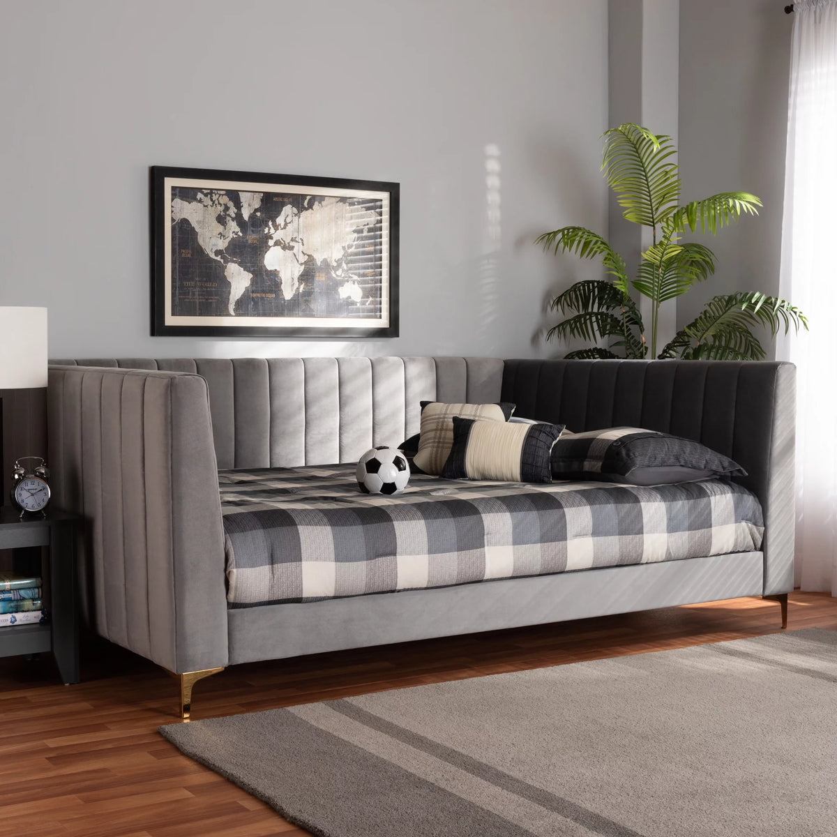 Light Grey Velvet Upholstered Gold Finished Full Daybed Q978628