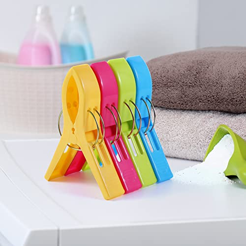 Plastic Clothes Pegs Hanging Clip Clamps (Pack of 8) S2013