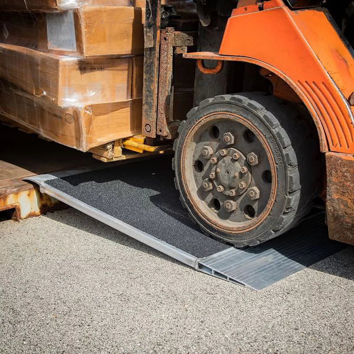 45in HD Grit-Coat Shipping Container Ramps 8,000 lb. Capacity M257843