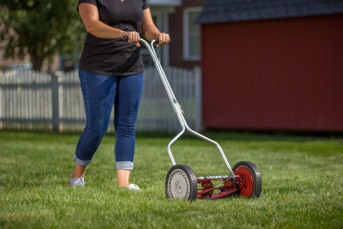 14-Inch 4-Blade Push Reel Lawn Mower X1561