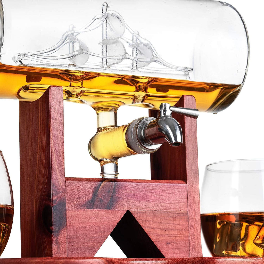 Whiskey Decanter Set with 2 Whiskey Glasses F418863