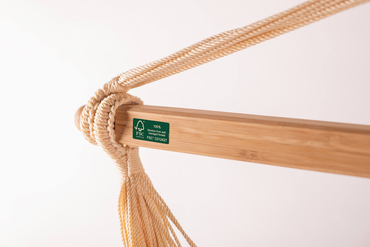 Weather-Resistant KingSize Hammock Chair Z140815