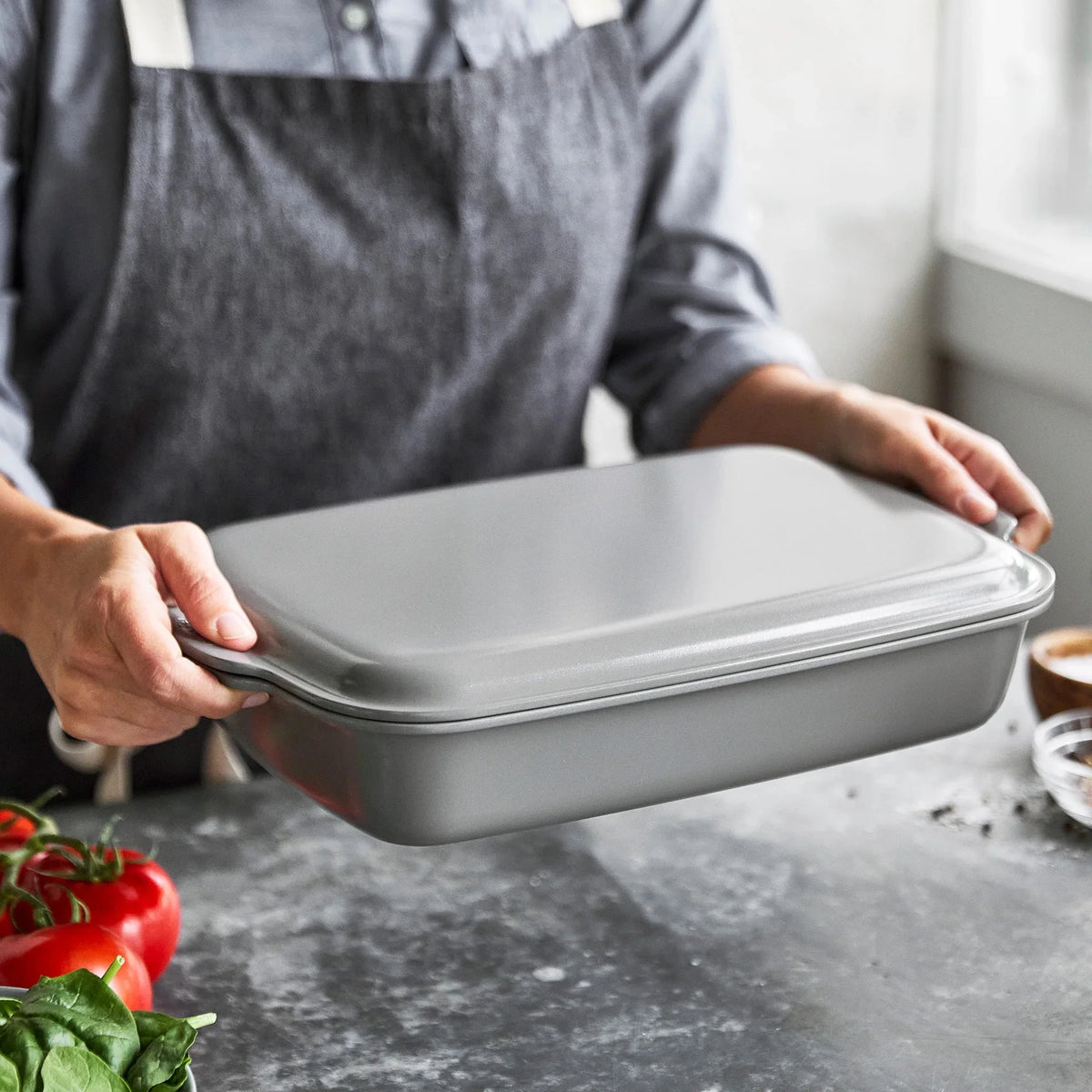 13" x 9" Rectangular Ceramic Nonstick Baker with Lid S57431