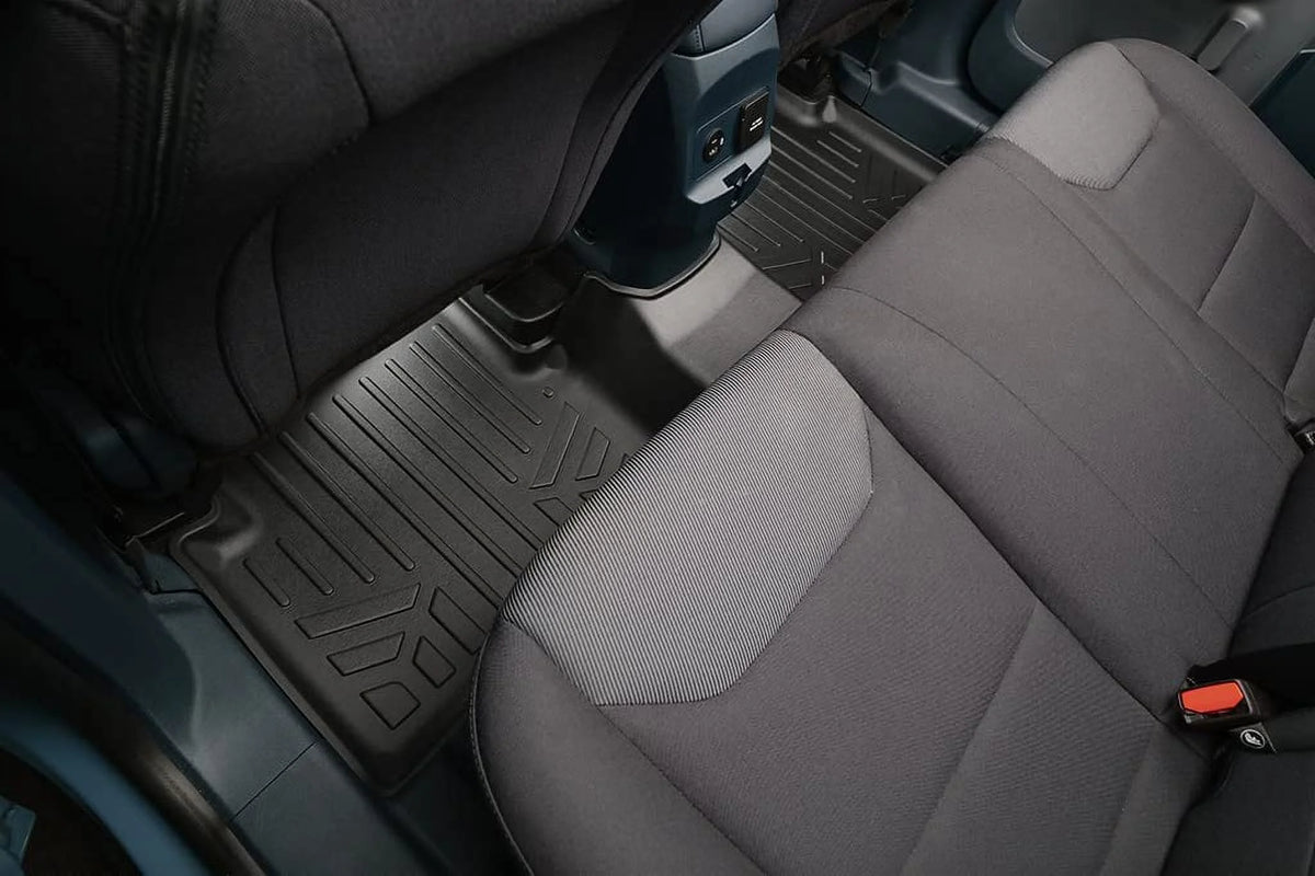 Custom Fit 2 Row Floor Mat Liner Set Black W51819