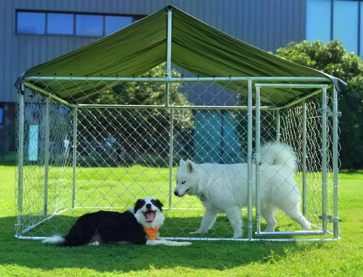 Heavy Duty Outdoor Dog Kennel with Black UV & Water Resistant Cover B15104