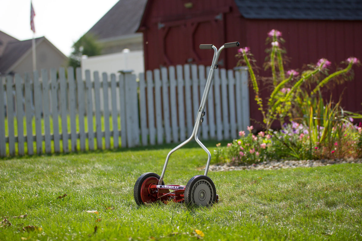 14-Inch 4-Blade Push Reel Lawn Mower X1561