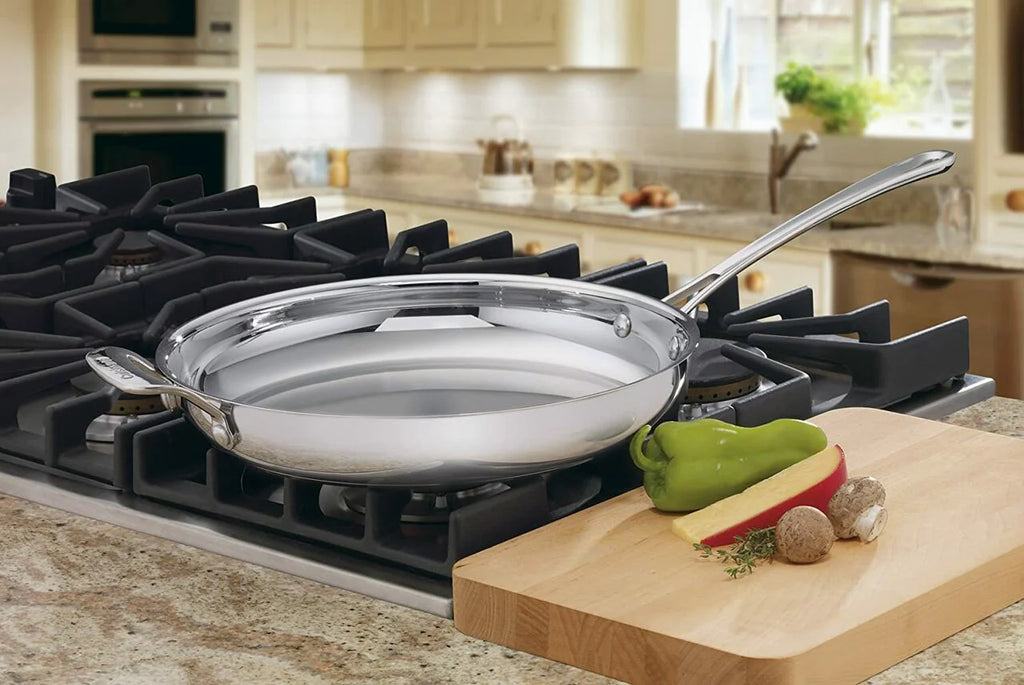 12'' Skillet with Helper Handle R769