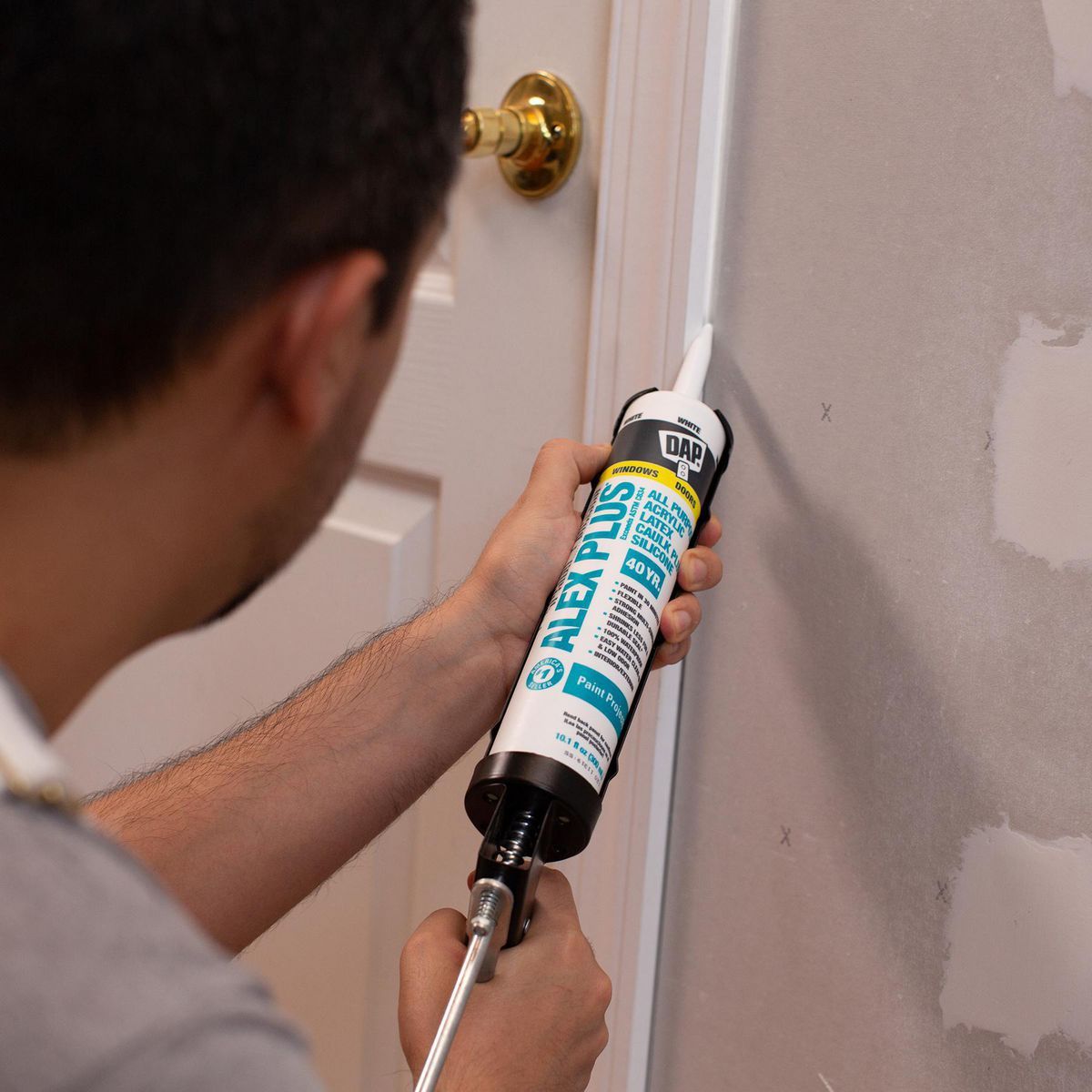 White Acrylic Latex Silicone Caulk N7612