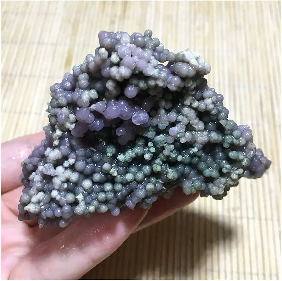 Natural Grape Agate Chalcedony Crystal Mineral 300-350g M801
