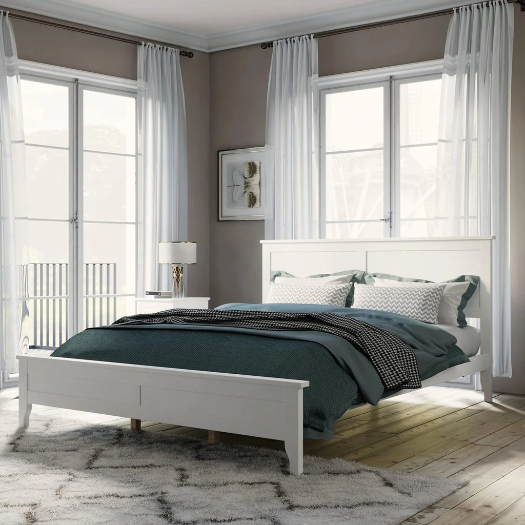 Queen Size White Solid Wood Platform Bed B2295